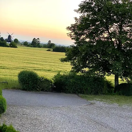Storre Luksus Hus Ved Apartmán Assens