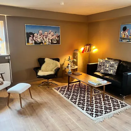 Storre Luksus Hus Ved Apartment